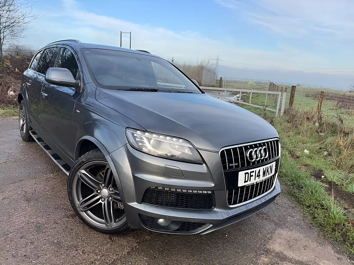 Used 2014 Audi Q7 S Line Plus Grey - Interior and Exterior details 4