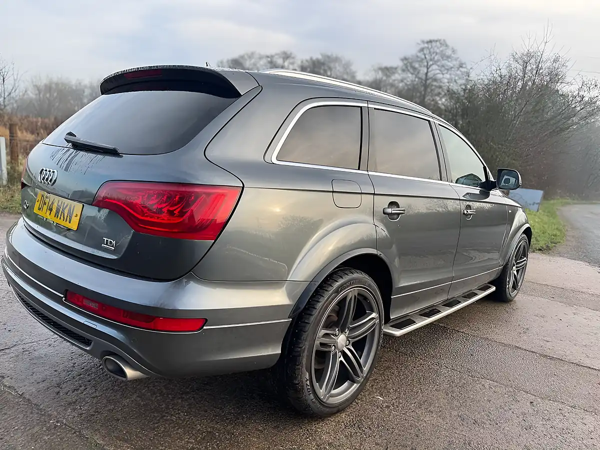Used 2014 Audi Q7 S Line Plus Grey - Interior and Exterior details 6