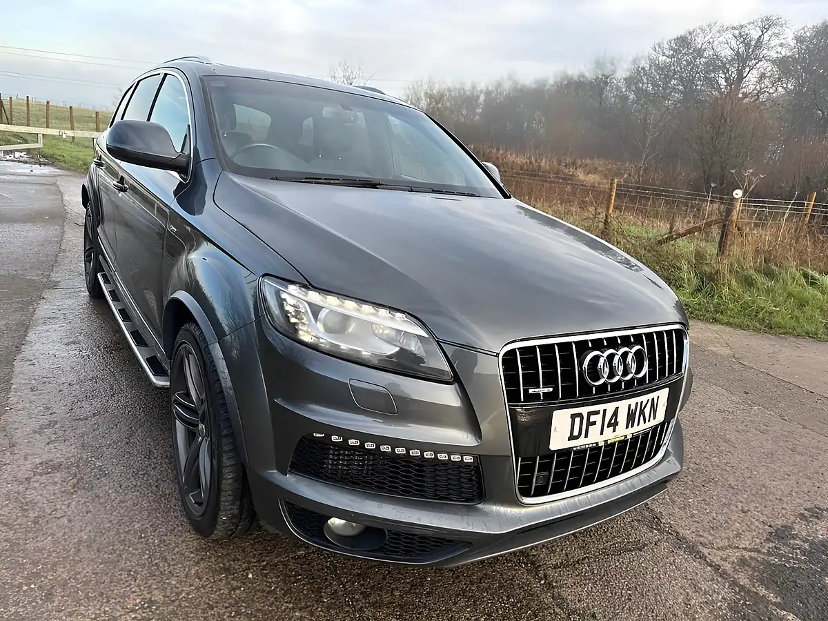 Used 2014 Audi Q7 S Line Plus Grey - Interior and Exterior details 8