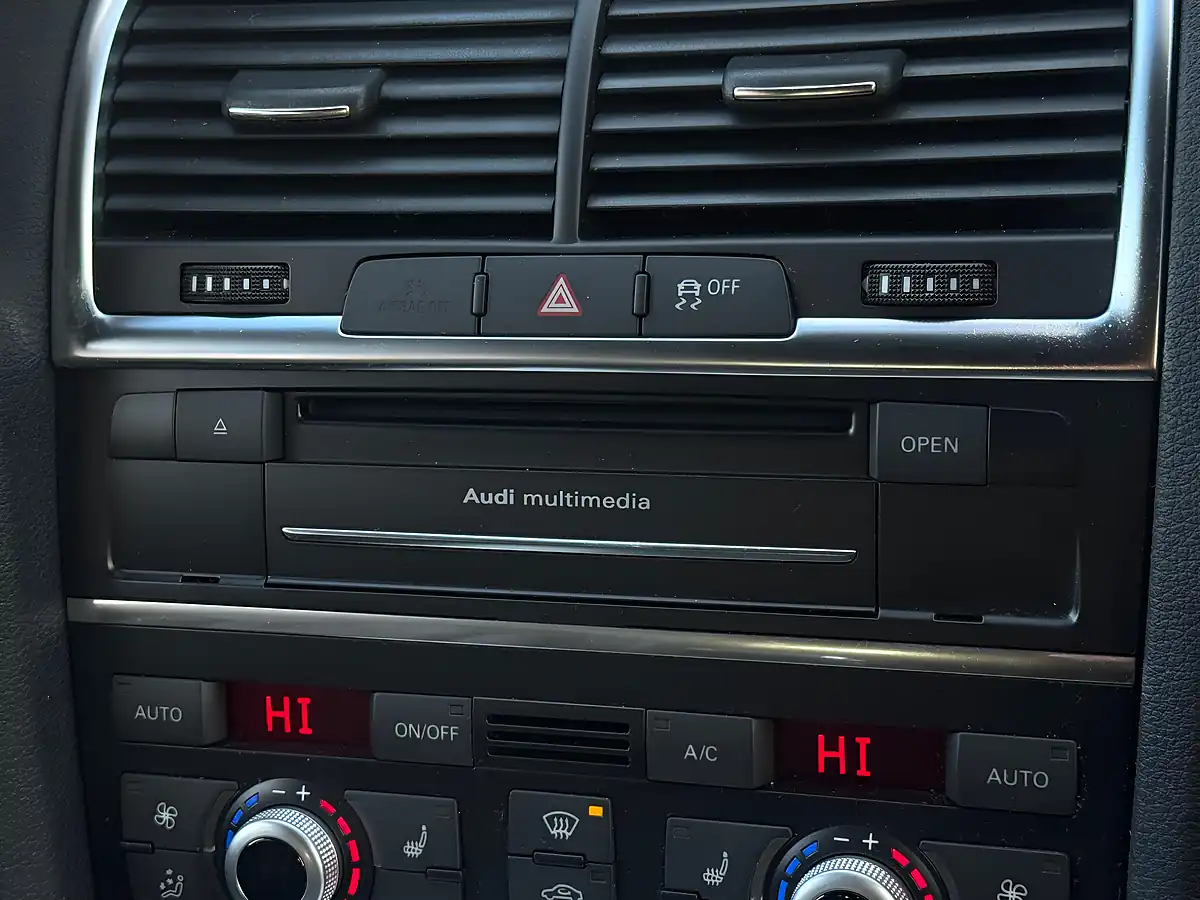 Used 2014 Audi Q7 S Line Sport Edition Black - Interior and Exterior details 15