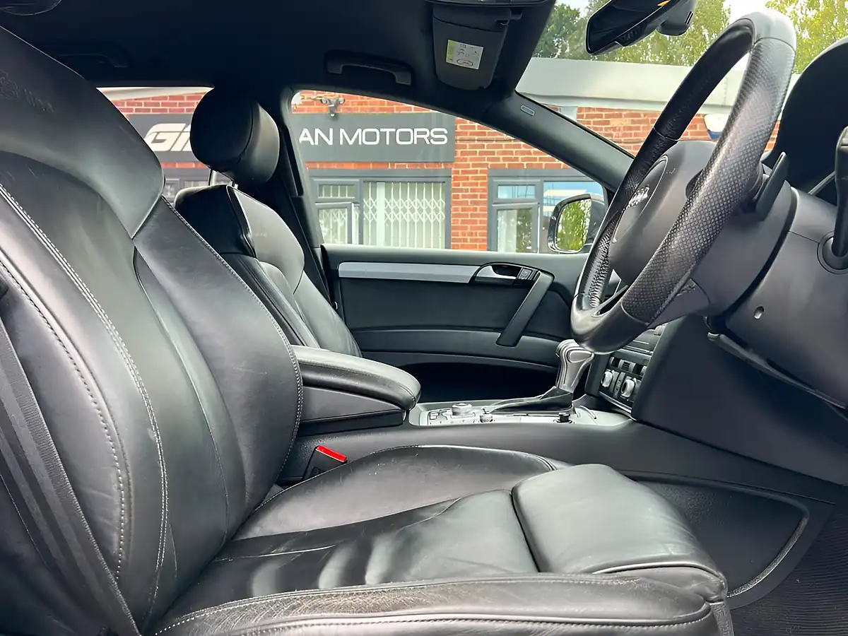 Used 2014 Audi Q7 S Line Sport Edition Grey - Interior and Exterior details 10