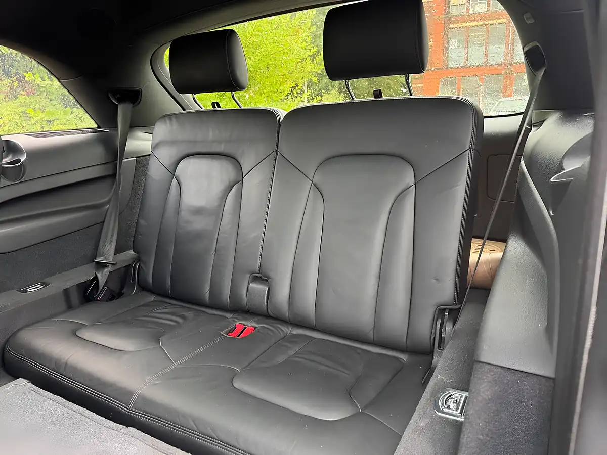 Used 2014 Audi Q7 S Line Sport Edition White - Interior and Exterior details 12