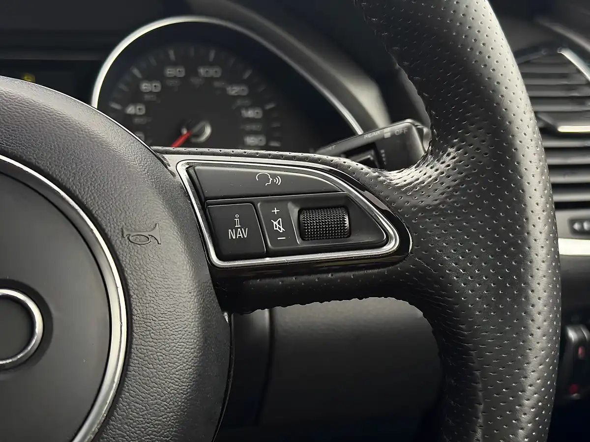 Used 2014 Audi Q7 S Line Sport Edition White - Interior and Exterior details 13