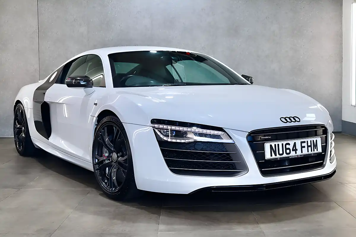 Used 2014 Audi R8 Plus White - Interior and Exterior details 5