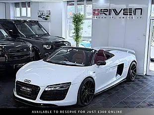 Used 2014 Audi R8 Spyder S Tronic Quattro White - Interior and Exterior details 11