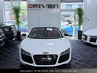 Used 2014 Audi R8 Spyder S Tronic Quattro White - Interior and Exterior details 5