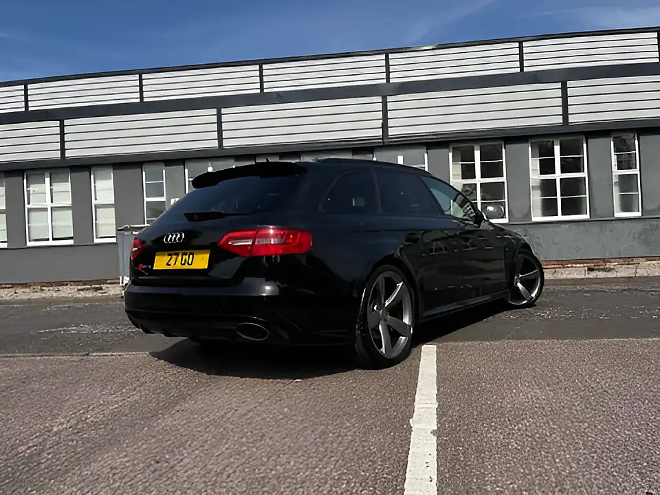 Used 2014 Audi RS4 Avant Black - Interior and Exterior details 16