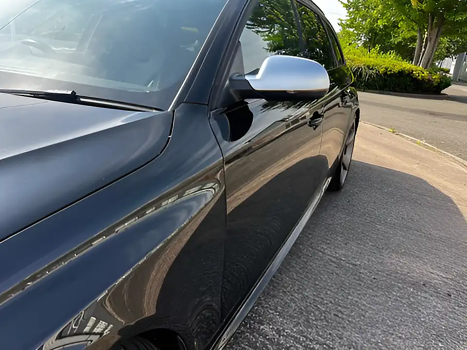 Used 2014 Audi RS4 Avant Black - Interior and Exterior details 20
