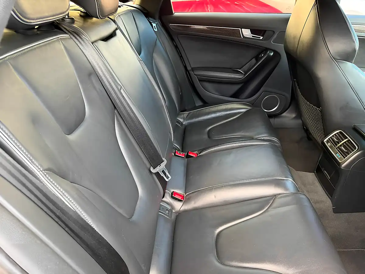 Used 2014 Audi RS4 Avant Black - Interior and Exterior details 14