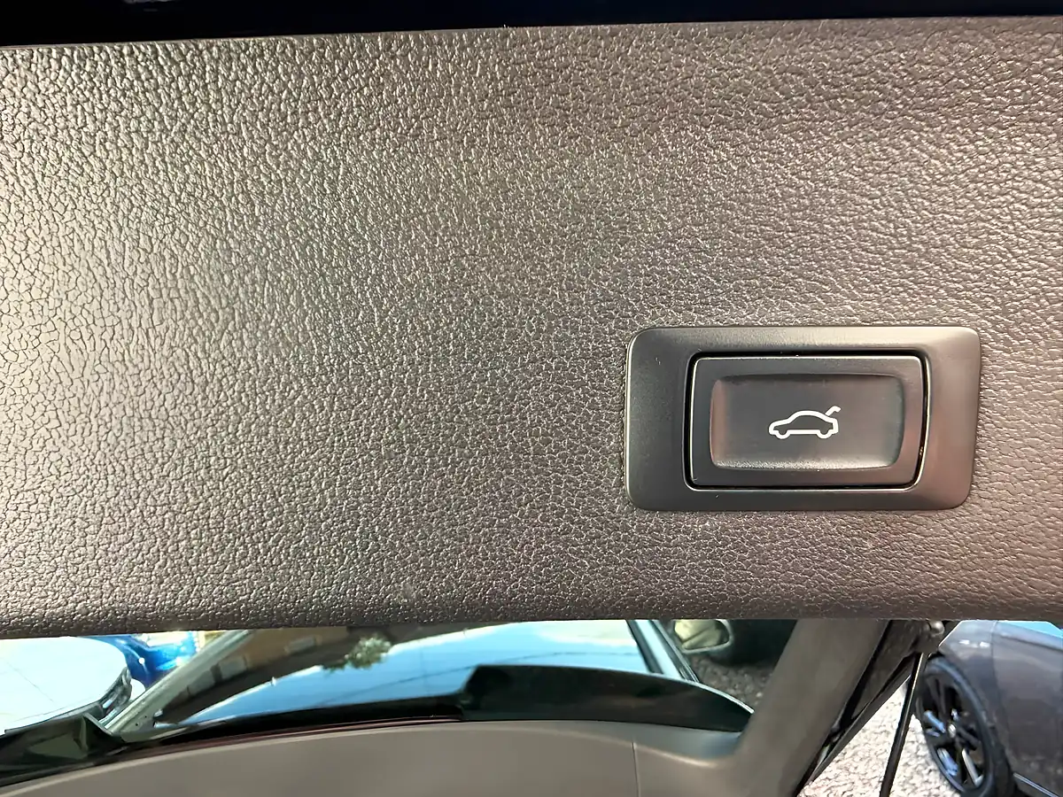 Used 2014 Audi RS4 Avant Black - Interior and Exterior details 15
