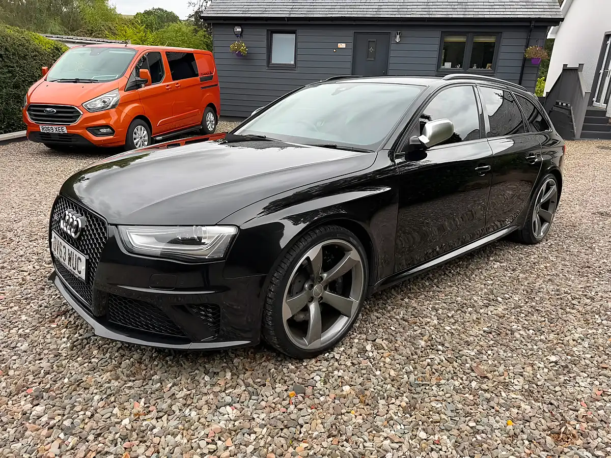 Used 2014 Audi RS4 Avant Black - Interior and Exterior details 2