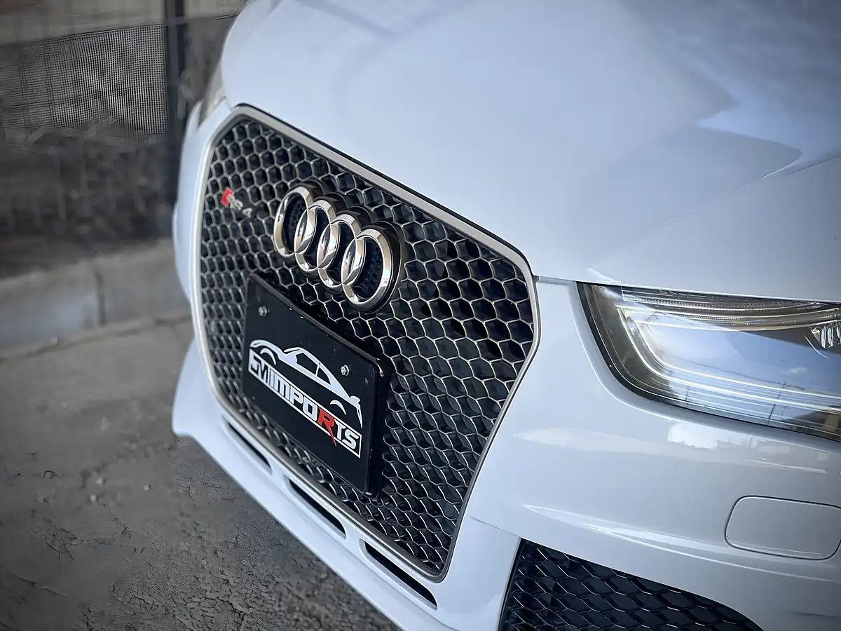 Used 2014 Audi RS4 Avant White - Interior and Exterior details 20