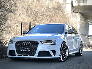 Used 2014 Audi RS4 Avant White - Interior and Exterior details 6