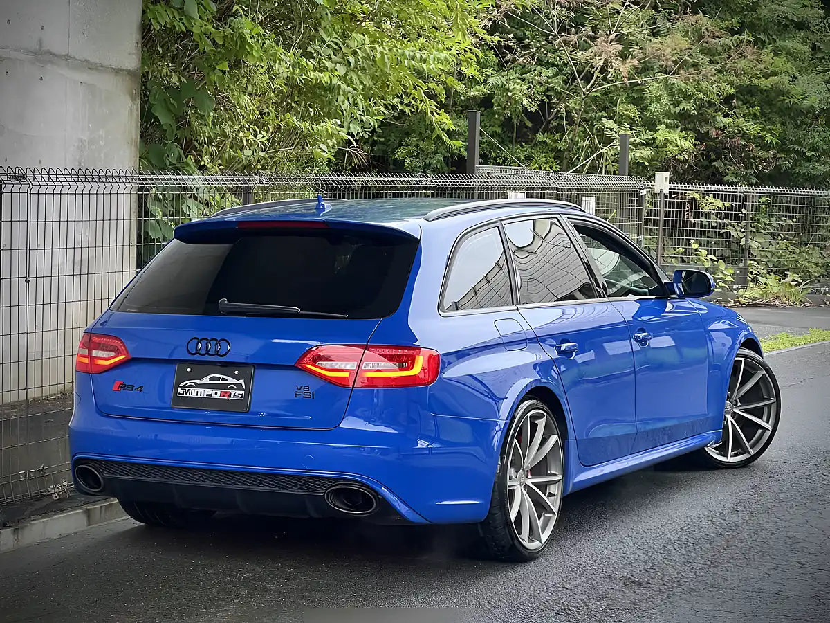 Used 2014 Audi RS4 Nogaro Selection Ltd Model Nogaro Blue - Interior and Exterior details 10