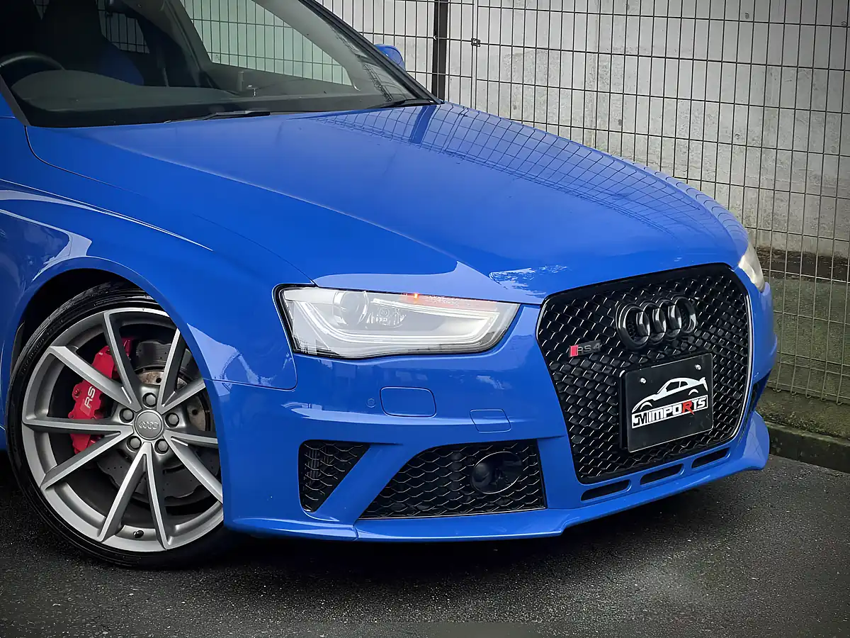 Used 2014 Audi RS4 Nogaro Selection Ltd Model Nogaro Blue - Interior and Exterior details 2