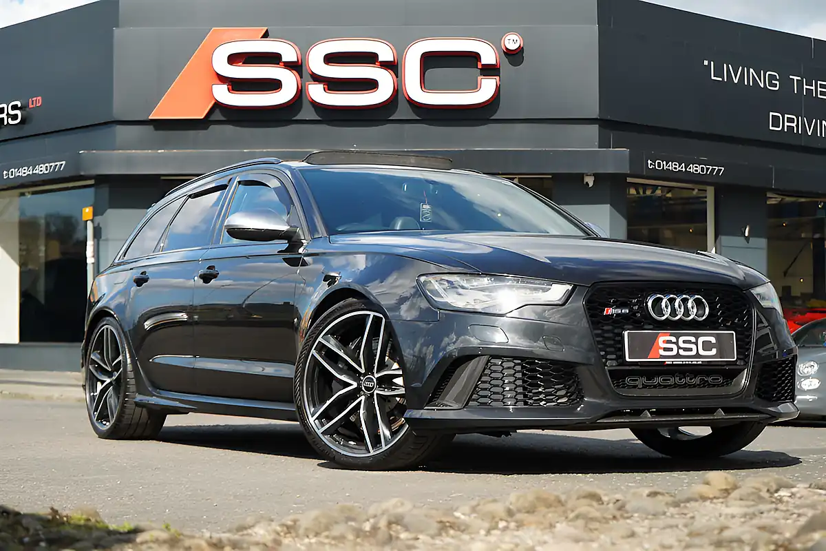 Used 2014 Audi RS6 Avant Black - Front View