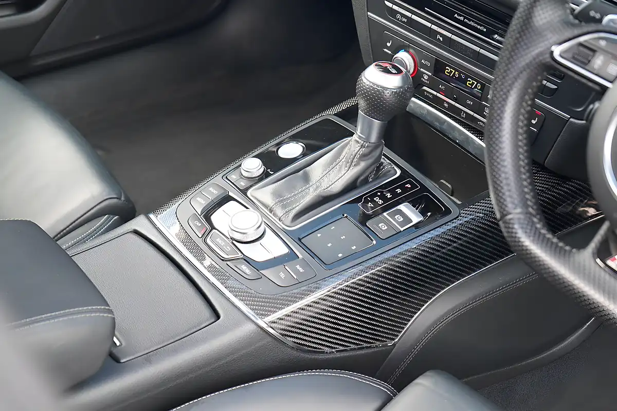 Used 2014 Audi RS6 Avant Black - Interior and Exterior details 13
