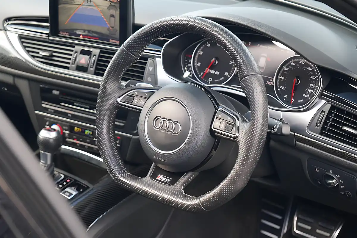 Used 2014 Audi RS6 Avant Black - Interior and Exterior details 14