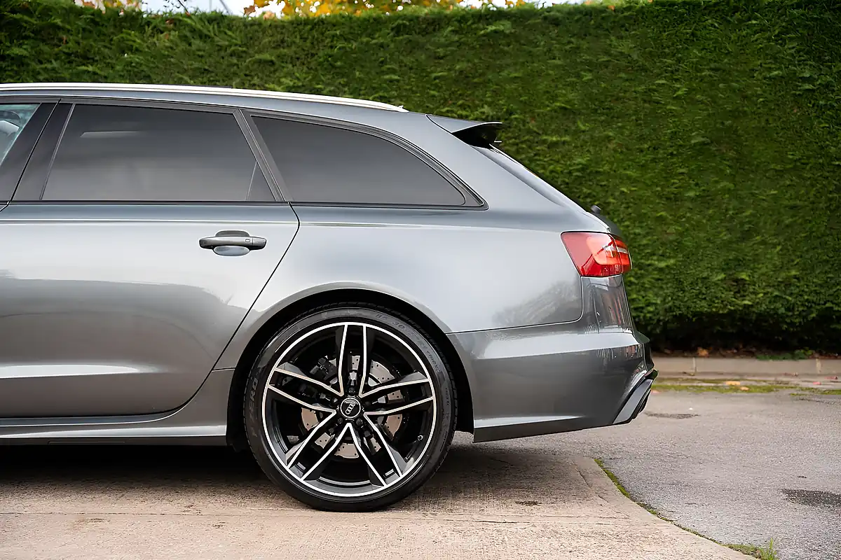 Used 2014 Audi RS6 Avant Grey - Interior and Exterior details 15