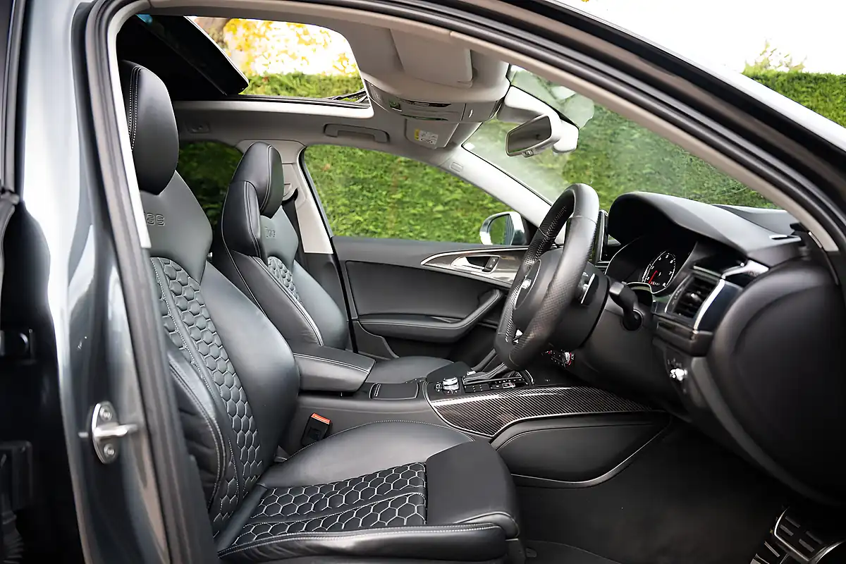 Used 2014 Audi RS6 Avant Grey - Interior and Exterior details 16