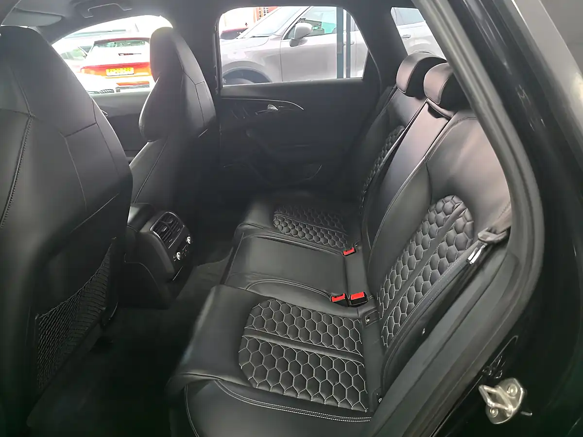 Used 2014 Audi RS6 Avant Phantom Black Pearl - Interior and Exterior details 7