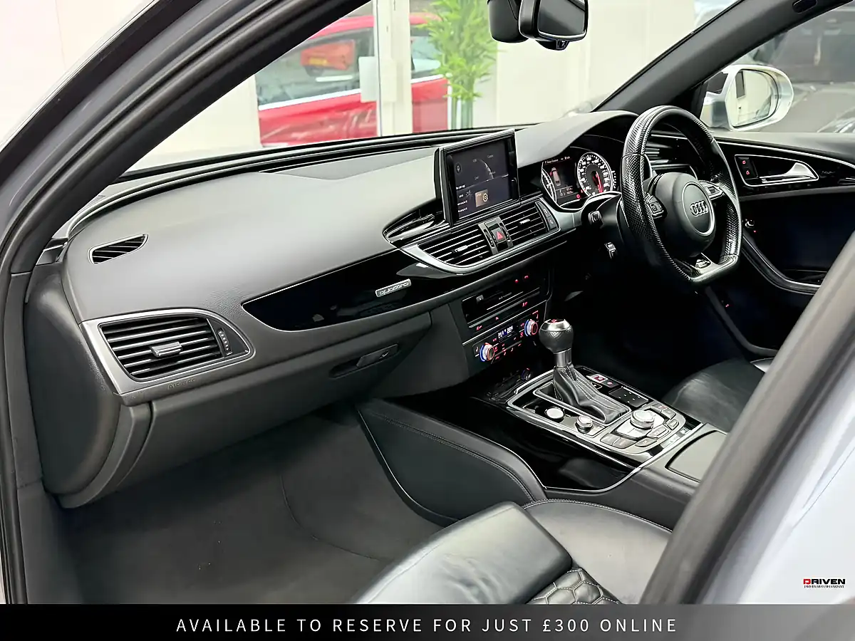 Used 2014 Audi RS6 Avant Silver - Interior and Exterior details 14