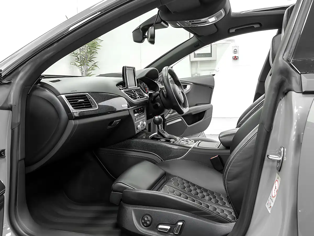 Used 2014 Audi RS7 Sportback Nardo Grey - Interior and Exterior details 12