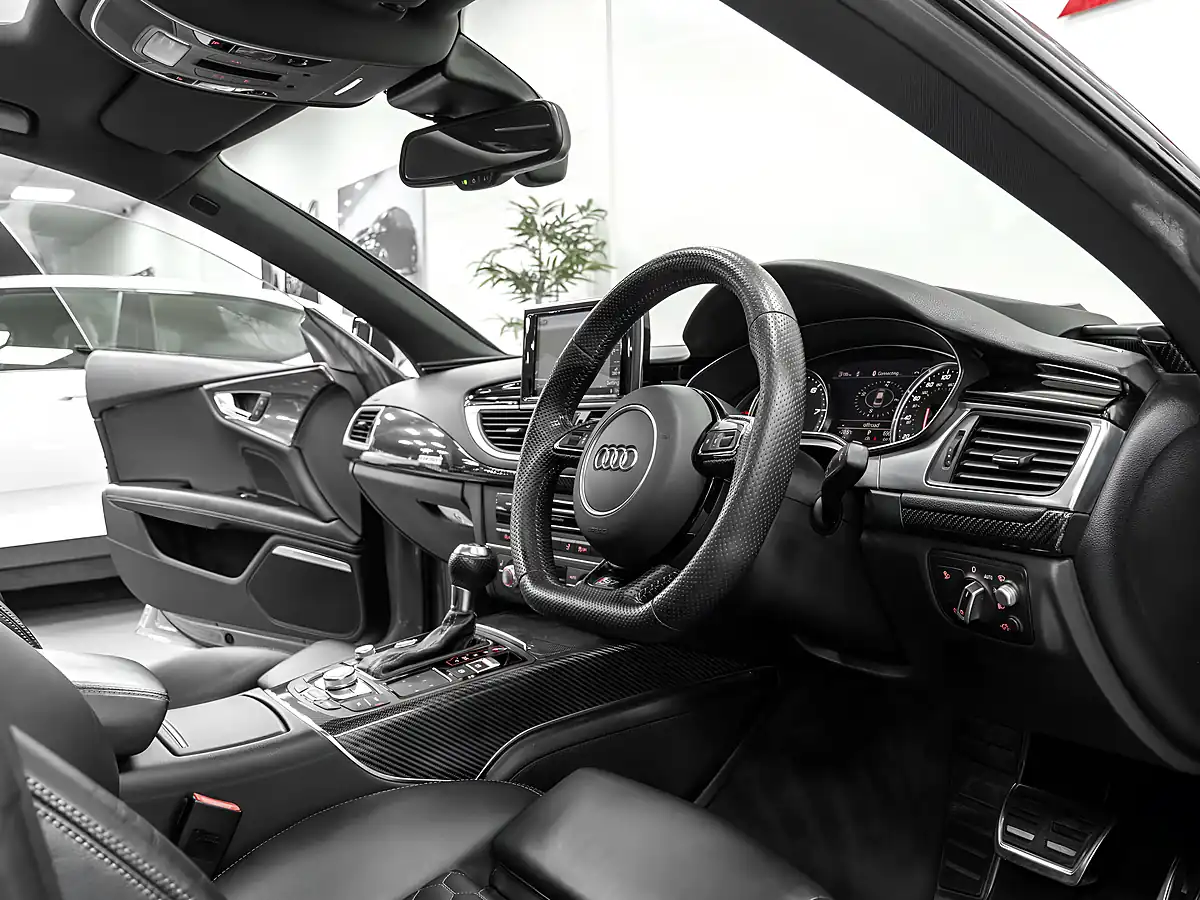 Used 2014 Audi RS7 Sportback Nardo Grey - Interior and Exterior details 17