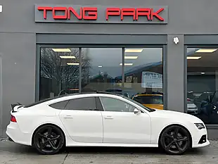Used 2014 Audi RS7 Sportback White - Interior and Exterior details 6