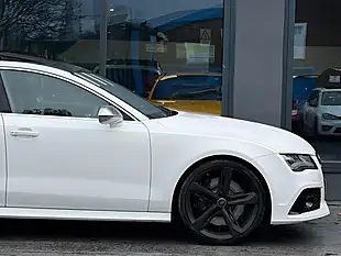 Used 2014 Audi RS7 Sportback White - Interior and Exterior details 8