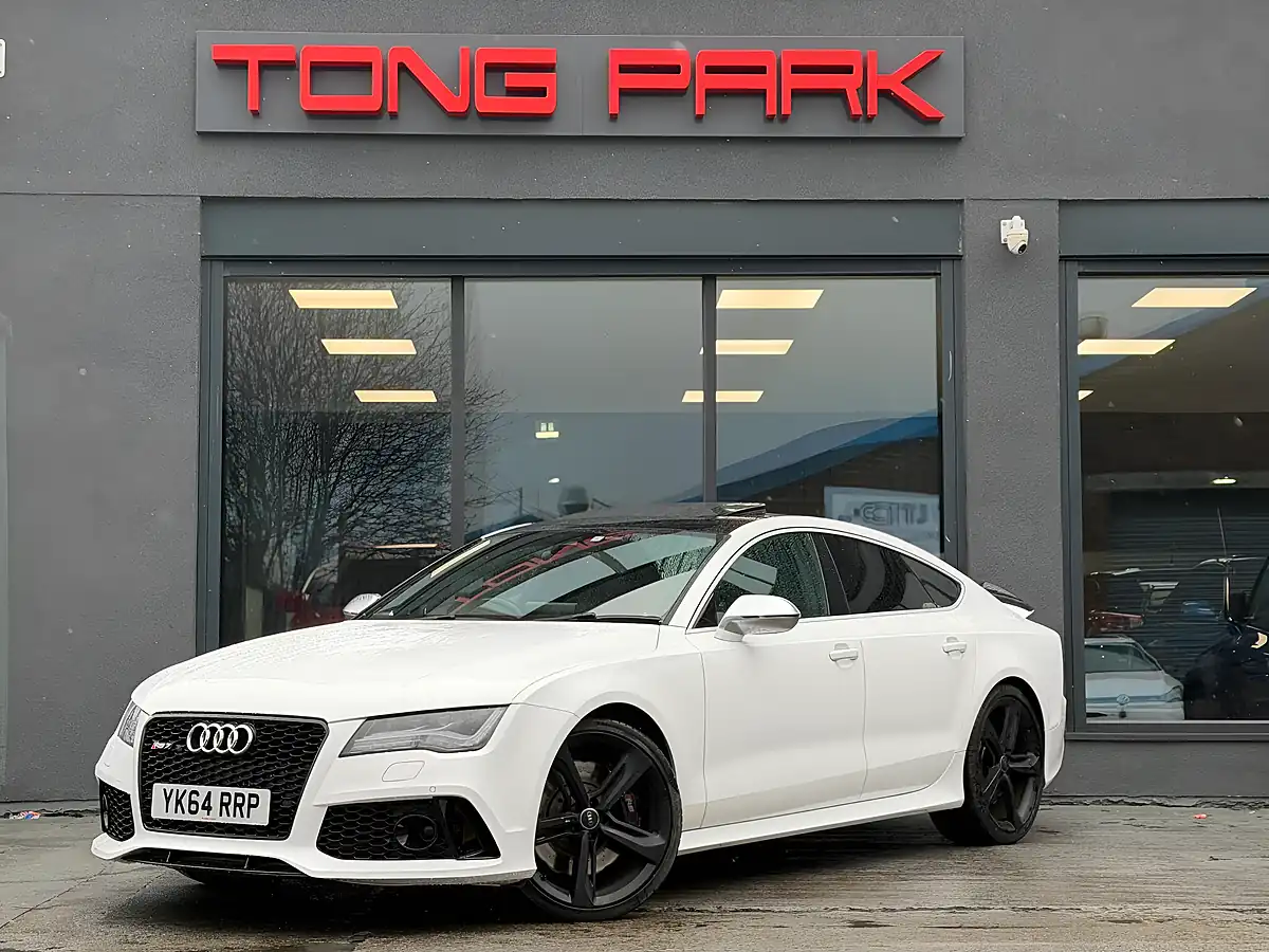 Used 2014 Audi RS7 Sportback White - Interior and Exterior details 9
