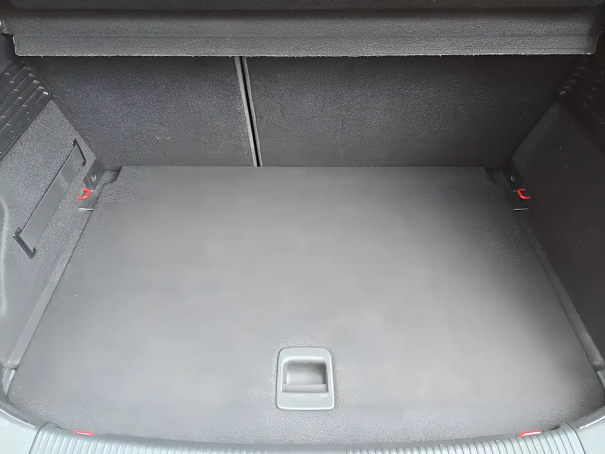 Used 2014 Audi S1 Red - Interior and Exterior details 19