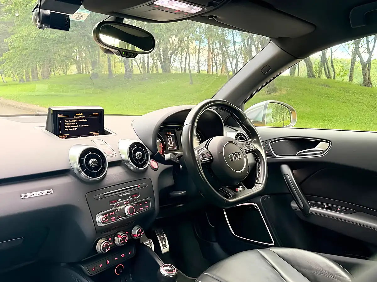 Used 2014 Audi S1 Sportback Quattro Yellow - Interior and Exterior details 3