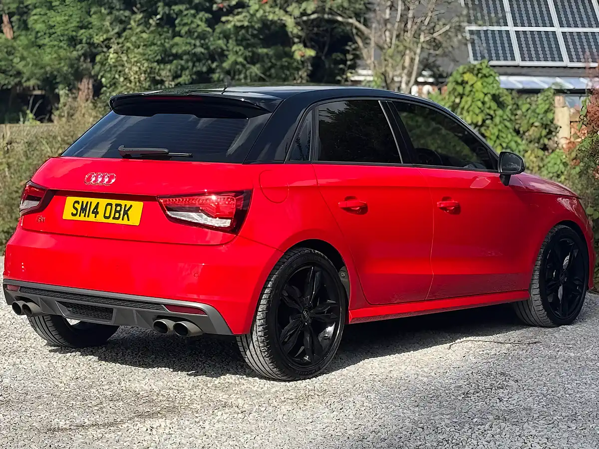 Used 2014 Audi S1 Sportback Red - Interior and Exterior details 9