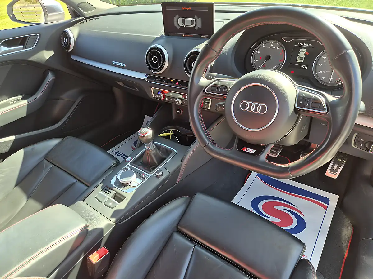 Used 2014 Audi S3 Saloon White - Interior and Exterior details 7