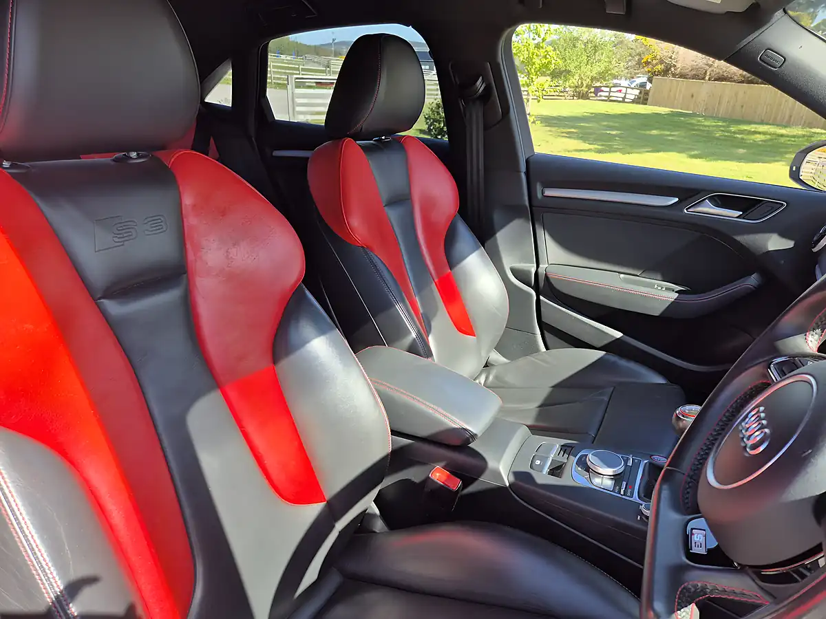 Used 2014 Audi S3 Saloon White - Interior and Exterior details 8