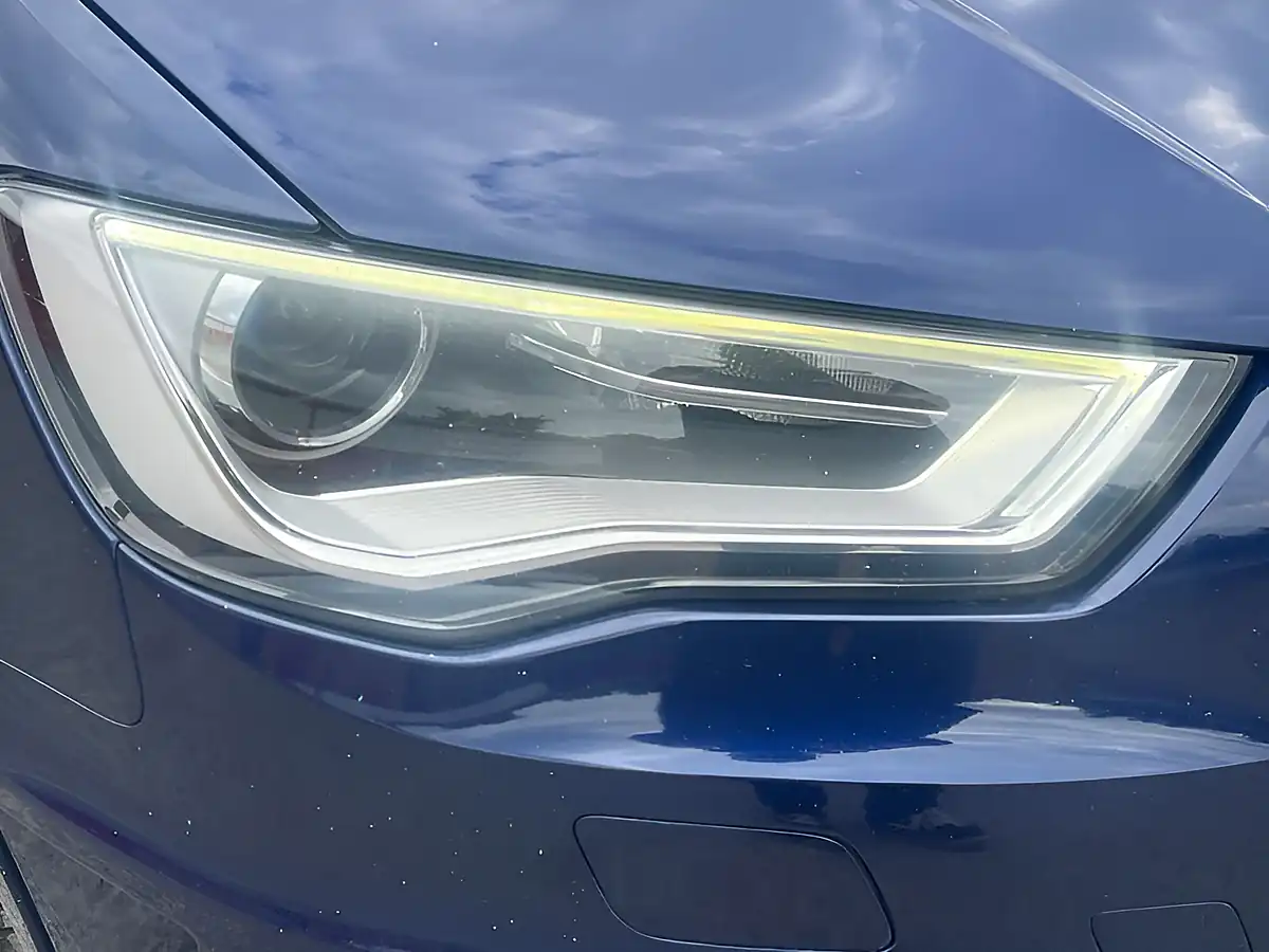 Used 2014 Audi S3 Sportback Blue - Interior and Exterior details 13