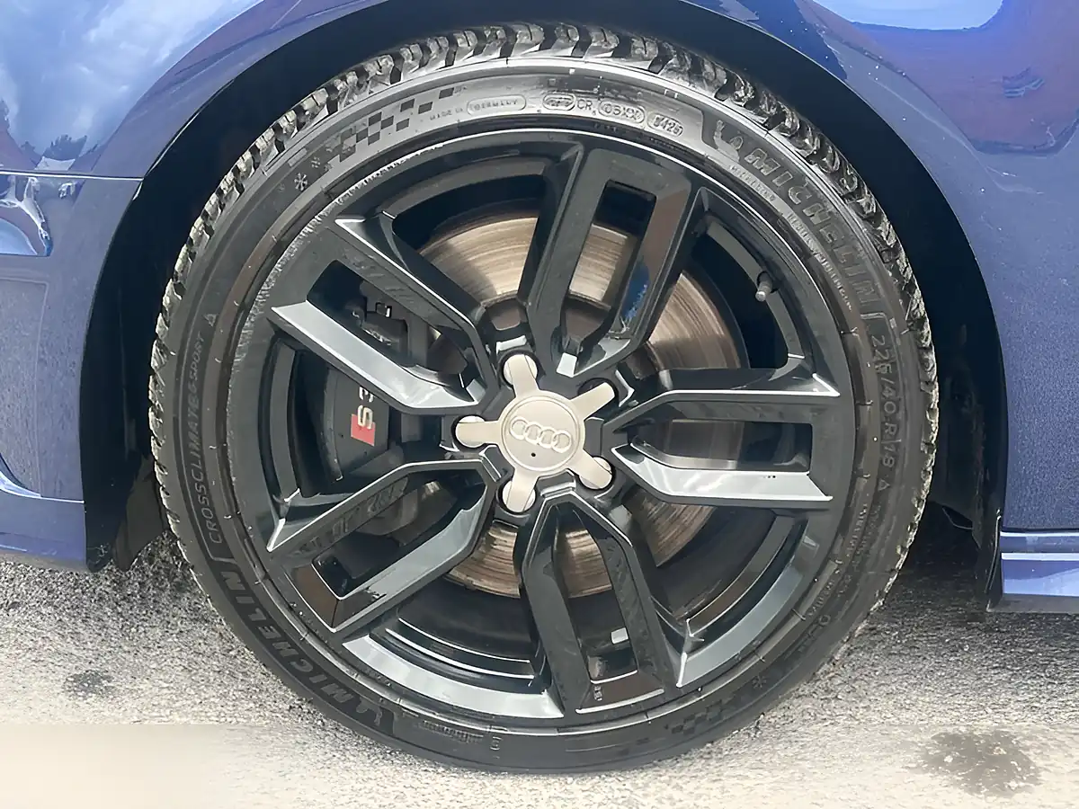 Used 2014 Audi S3 Sportback Blue - Interior and Exterior details 19
