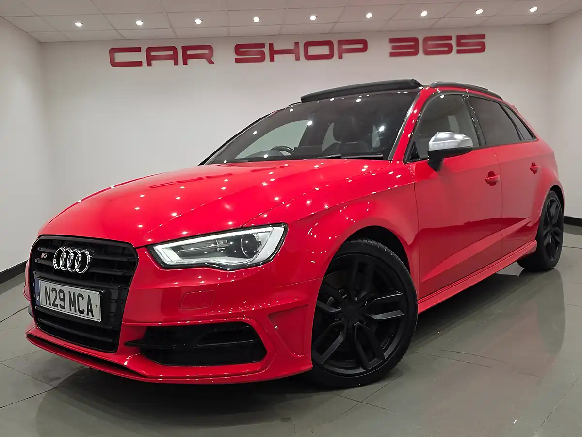 Used 2014 Audi S3 Sportback Red - Interior and Exterior details 4