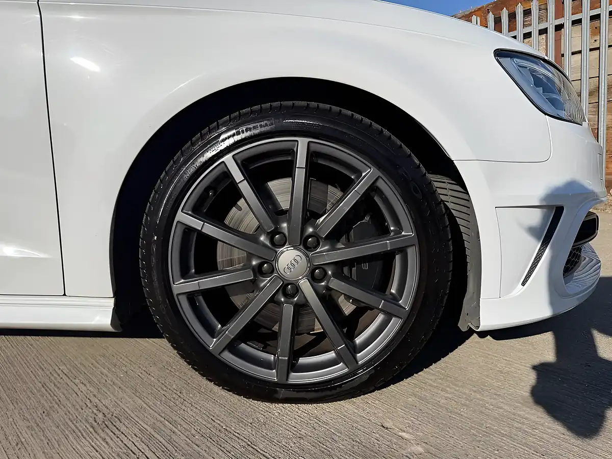 Used 2014 Audi S3 Sportback White - Interior and Exterior details 10