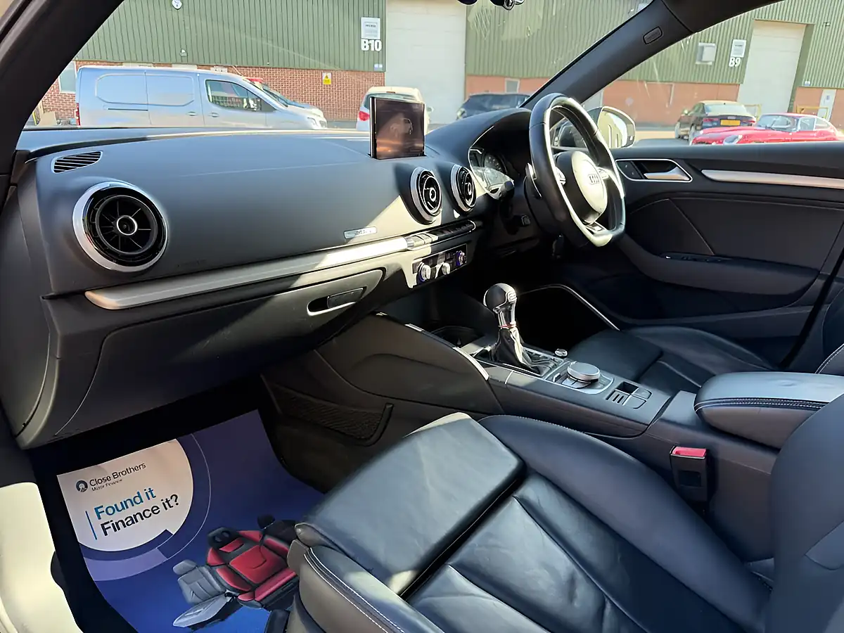 Used 2014 Audi S3 Sportback White - Interior and Exterior details 17