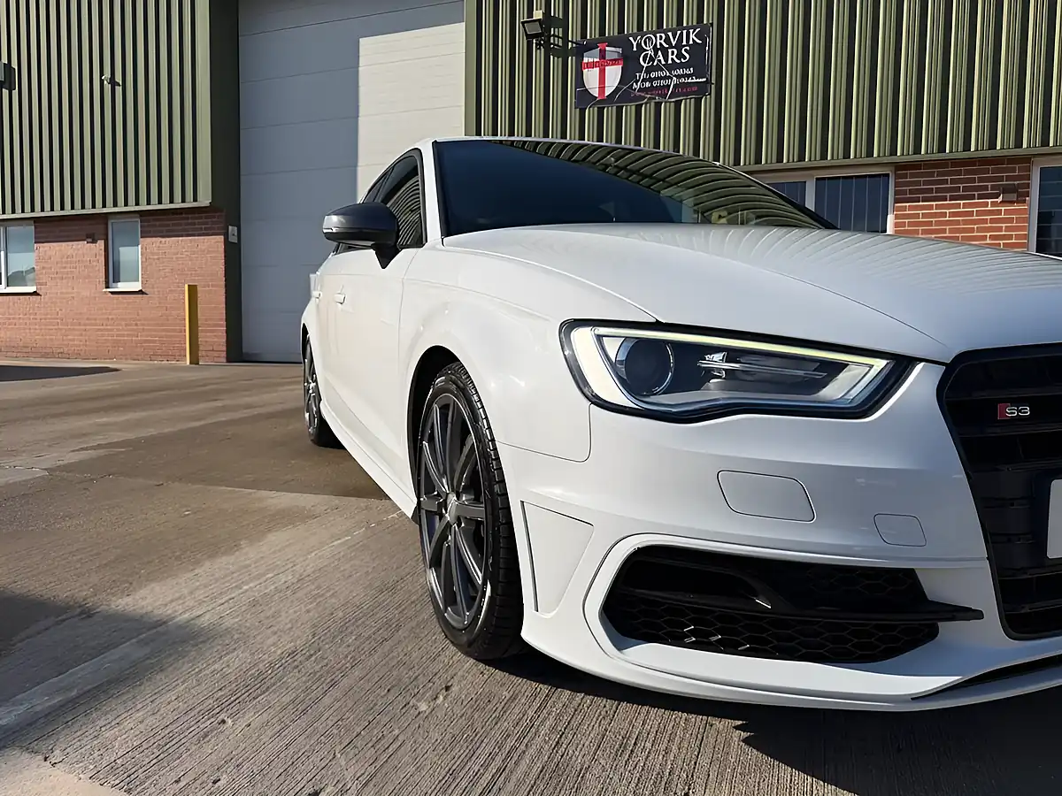 Used 2014 Audi S3 Sportback White - Interior and Exterior details 19