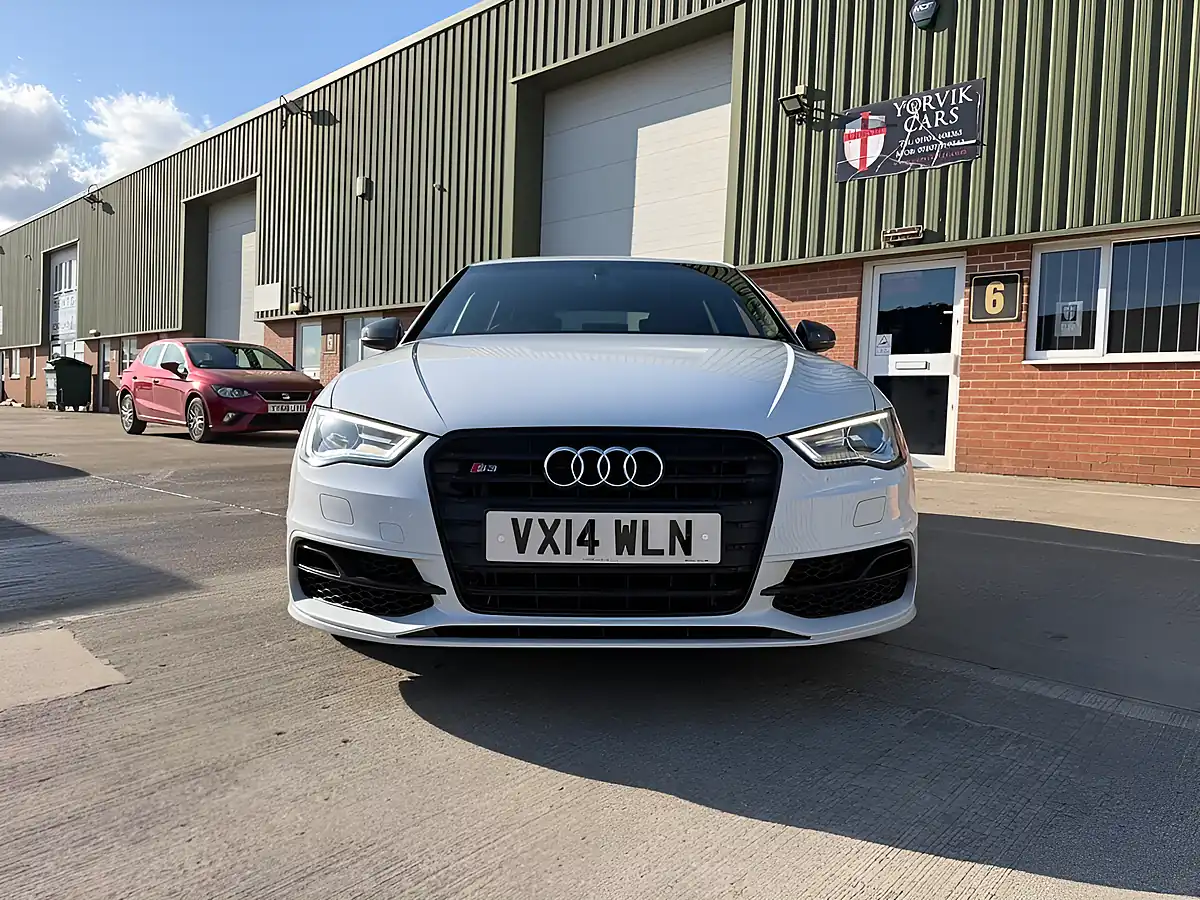 Used 2014 Audi S3 Sportback White - Interior and Exterior details 5