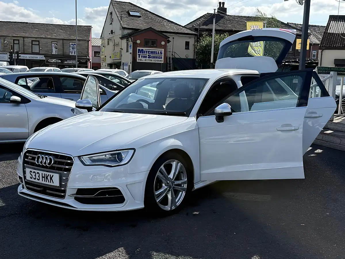 Used 2014 Audi S3 Sportback White - Interior and Exterior details 11
