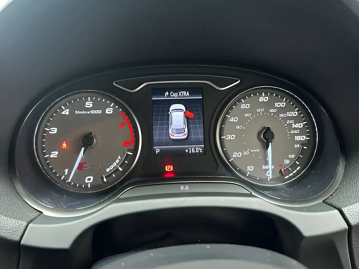 Used 2014 Audi S3 Sportback White - Interior and Exterior details 12