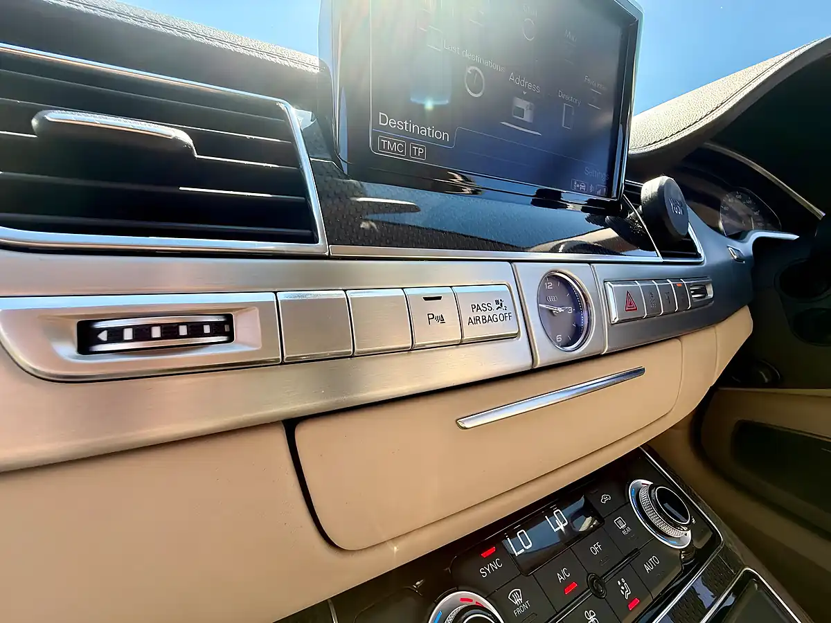 Used 2014 Audi S8 Tiptronic Quattro Grey - Interior and Exterior details 19