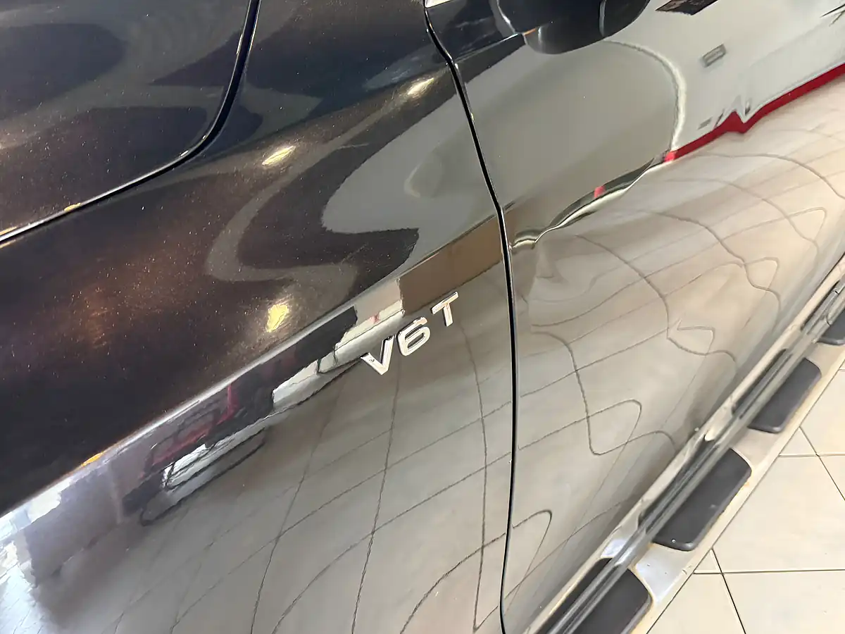 Used 2014 Audi SQ5 Black - Interior and Exterior details 7