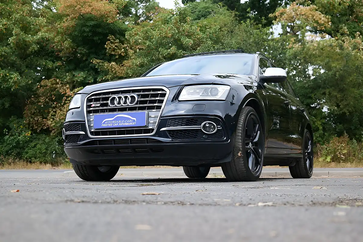 Used 2014 Audi Sq5 S Black - Interior and Exterior details 6