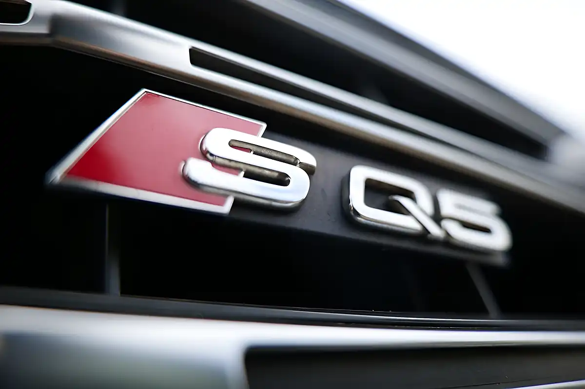 Used 2014 Audi Sq5 S Black - Interior and Exterior details 8