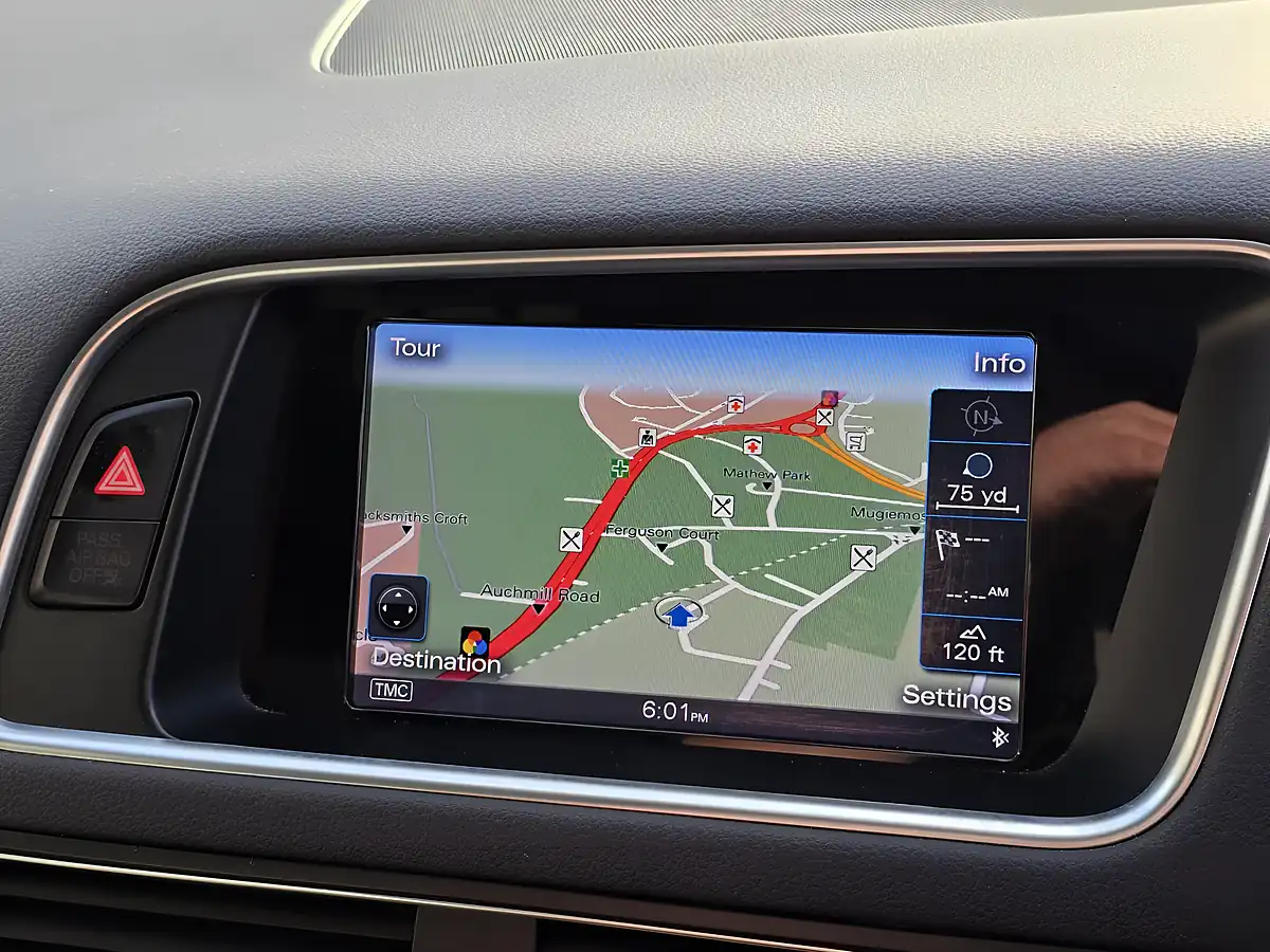 Used 2014 Audi SQ5 S Design White - Interior and Exterior details 13